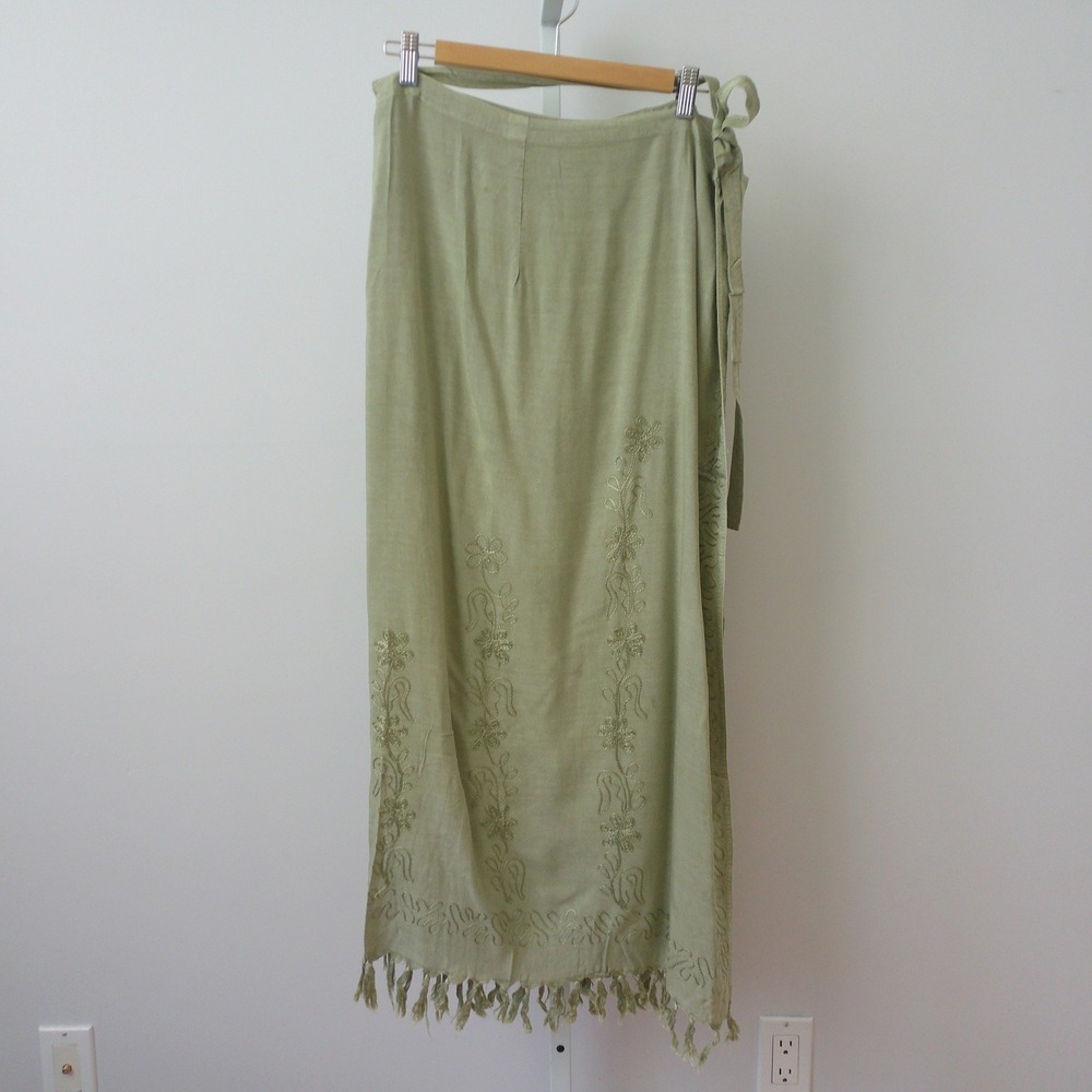 Raja Boho Beachy Relaxed Lagenlook Embroidered Fringe Wrap Maxi Skirt Plus G